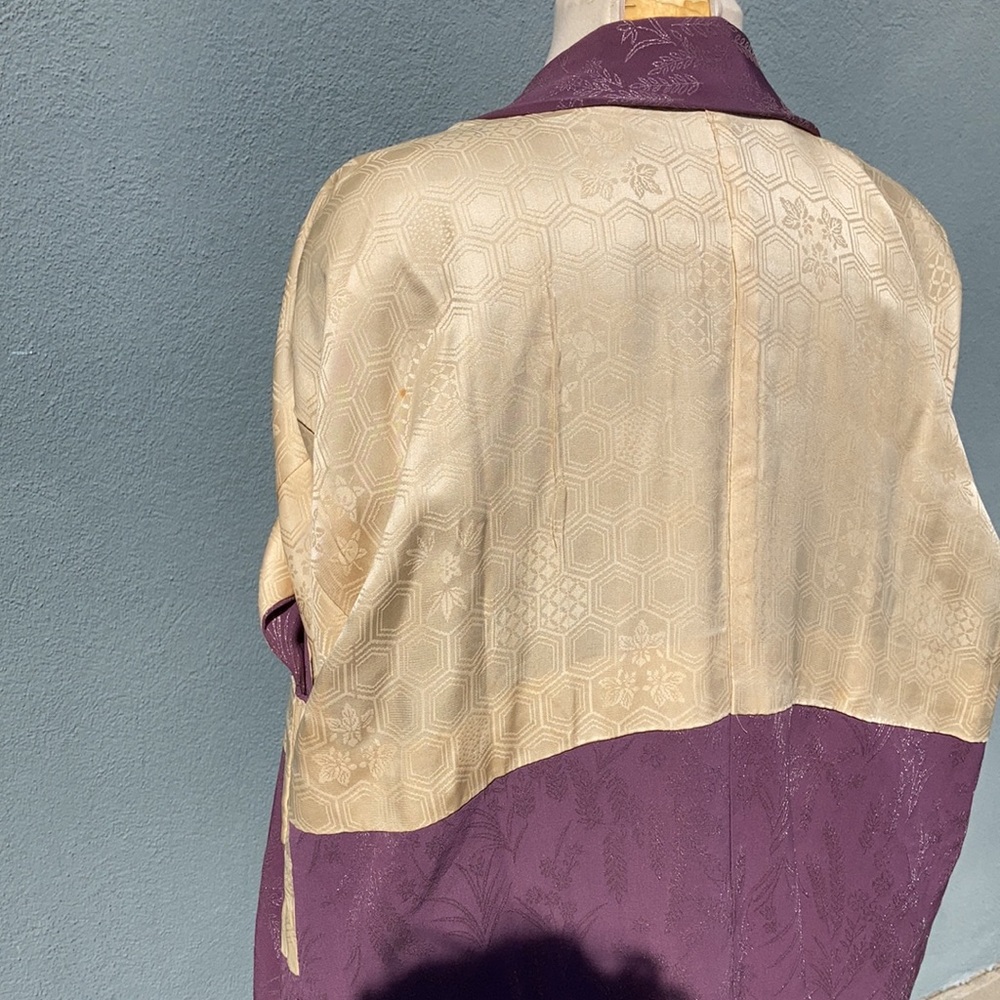 Vintage Kimono Lavender Silver Threading - Picture 15 of 16